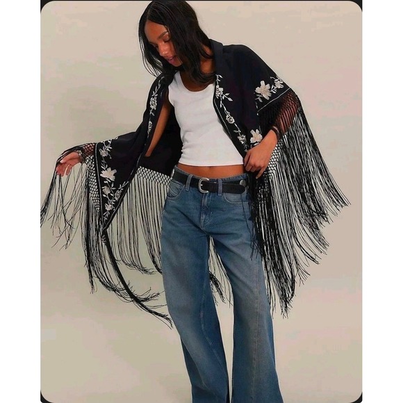Free People Accessories - Free People Promise Me Forever Piano Shawl boho Black White One Size New NWT